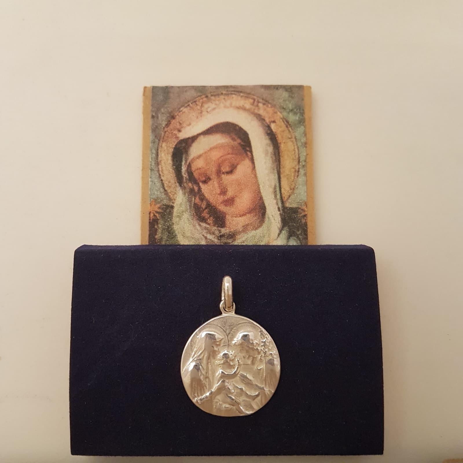 Medalla Sagrada Familia antigua en Plata Mater