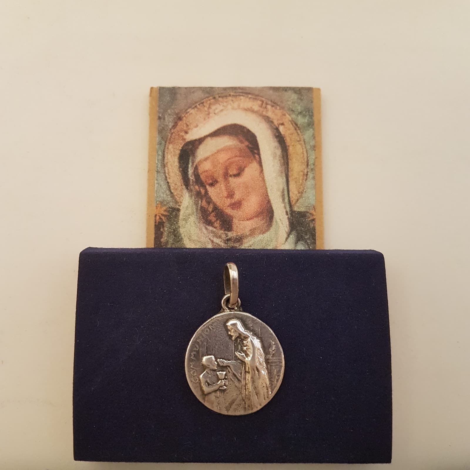 Medalla de Comunión antigua en Plata Mater, 24 mm