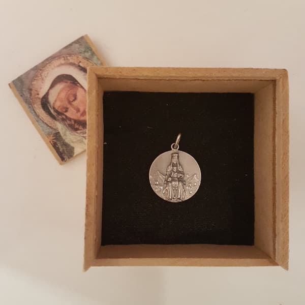 Virgen de Montserrat (plata 900)