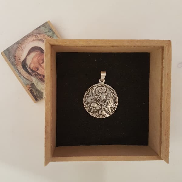 Medalla Santa Juana de Arco en plata 900