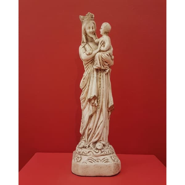 Virgen de las caricias y el amor hermoso (de pie)